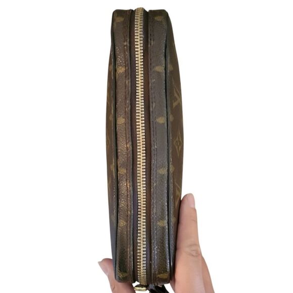 Louis Vuitton Pochette Marly PM - Picture 6 of 15